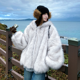 两面穿连帽毛毛外套女2025年冬新款加绒加厚短款宽松显瘦气质卫衣