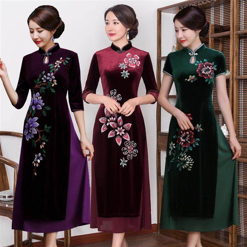 2025秋季新款越南奥黛旗袍连衣裙改良修身款手绘画长款丝绒妈妈装