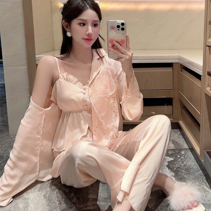 甜美纯欲蝴蝶睡衣套装女性感冰丝吊带睡衣三件套可外穿家居服可爱