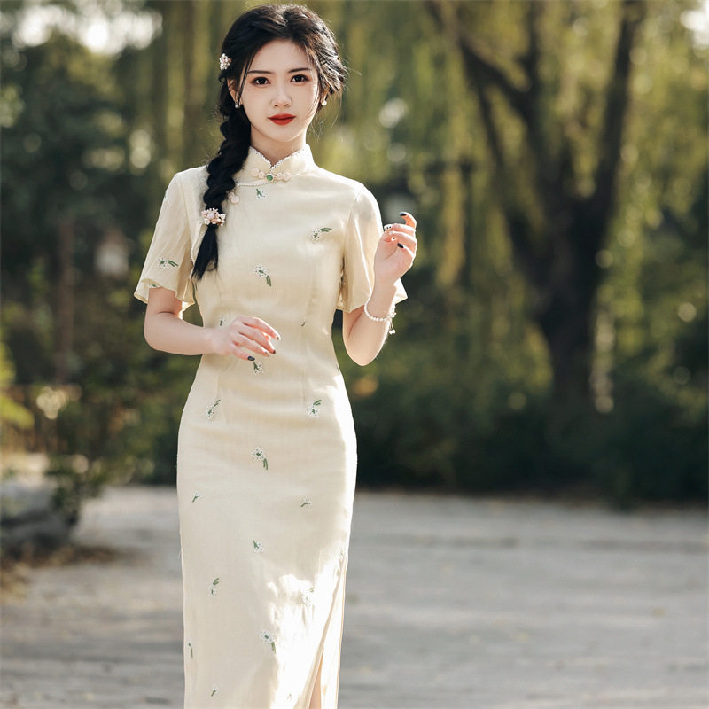 2026春夏新款雪纺亮丝刺绣双层旗袍连衣裙文艺少女年轻款改良礼服