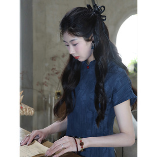 连衣裙旗袍新中式改良年轻款少女2026新款文艺提花夏季蓝色民国风