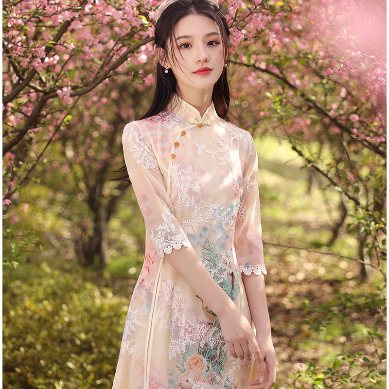 旗袍2026年新款女夏季素雅复古改良版连衣裙奥黛中国风年轻款国潮