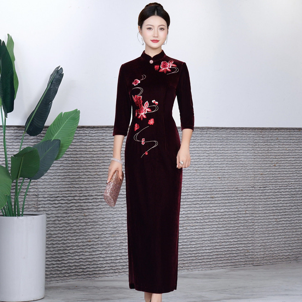 新款丝绒旗袍春秋女新中式大码长款喜婆婆婚宴礼服改良旗袍国潮风