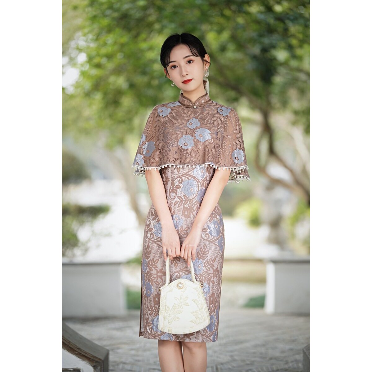 连衣裙2026春夏新美丽修身舒适复古斗篷司藤假两件中长款蕾丝旗袍