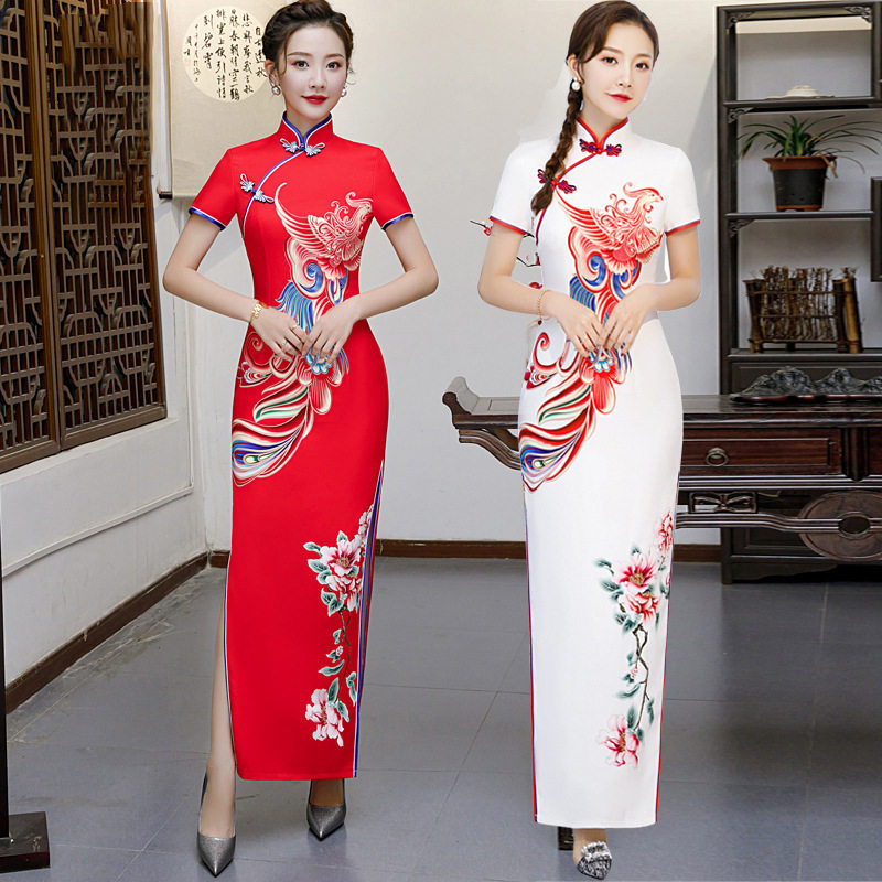 2022新品年轻优雅旗袍演出服走秀