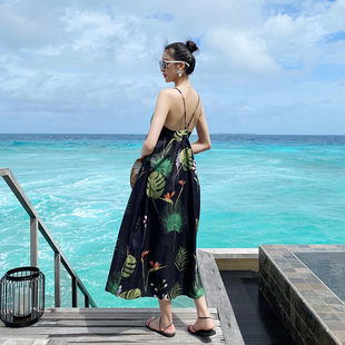 波西米亚连衣裙印花露背吊带长裙显瘦海边度假沙滩裙 买一送一