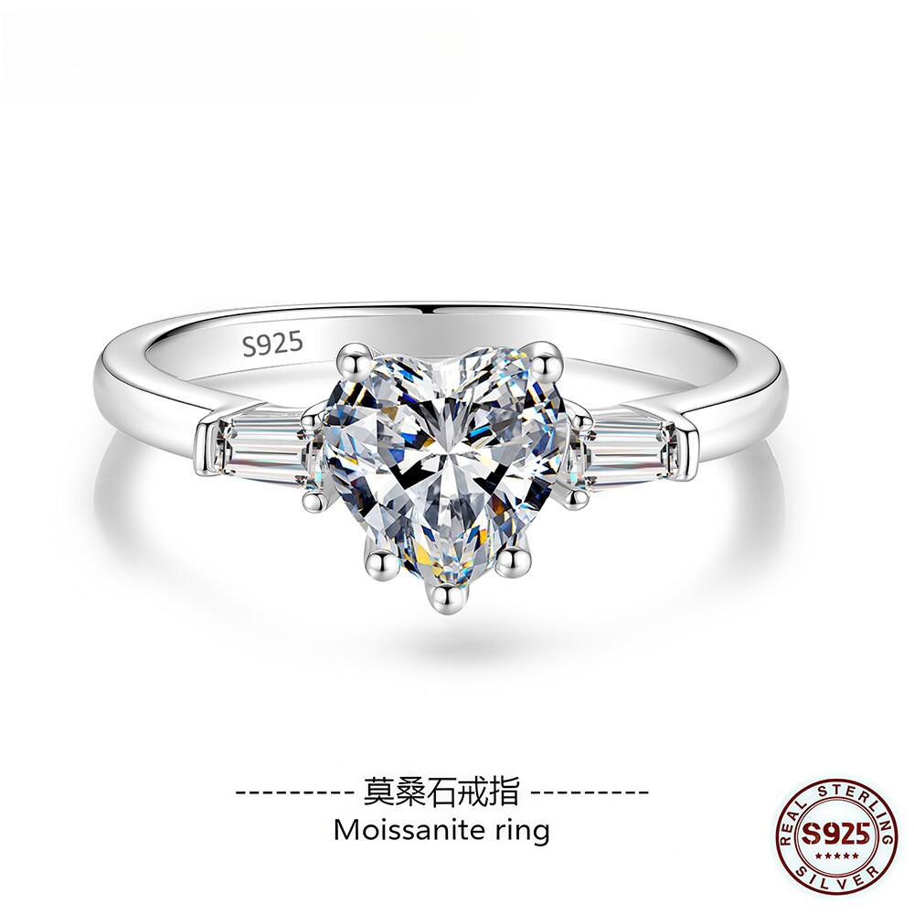 【Drctcy】莫桑石s925纯银爱心戒指女心形钻戒一克拉莫桑钻首饰