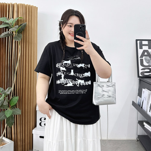 宛宛蝴蝶结印花短袖T恤