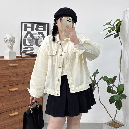 宛宛家牛仔短外套百搭