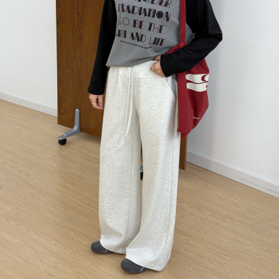 宛宛大码休闲面膜裤女秋季2026新款胖mm显瘦小个子垂感直筒阔腿裤