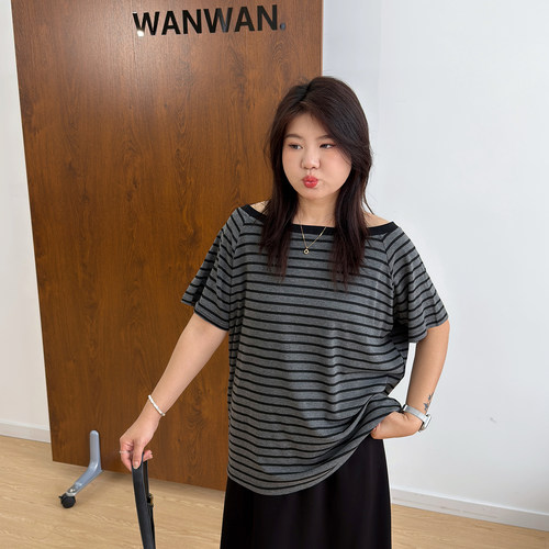 宛宛大码辣妹风一字肩短袖T恤女装夏季条纹体恤胖MM收腰显瘦上衣