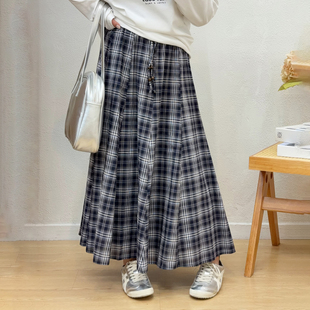 宛宛大码 胖mm梨型身材遮胯显瘦a字长裙 复古黑白格子半身裙女春季