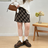 宛宛大码 胖mm复古毛呢格纹半身裙秋冬显瘦短裙女A字格子包臀裙子