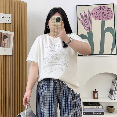 刺绣蕾丝花边拼接上衣T恤