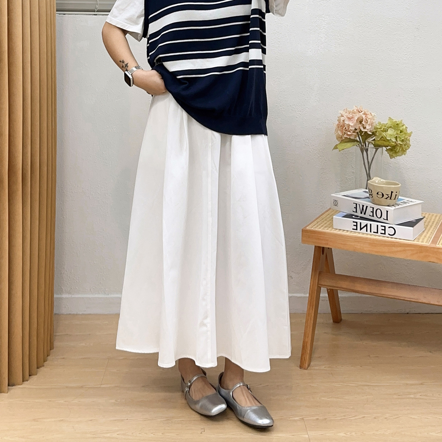 宛宛大码黑色半身裙女春季胖mm遮肚显瘦梨型身材中长款a字伞裙子