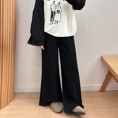 宛宛大码牛仔裤女秋季新款胖MM宽松显瘦直筒裤子设计感小众阔腿裤