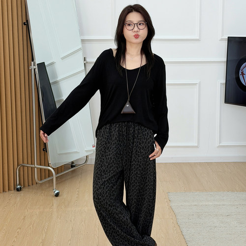 宛宛大码女装胖mm豹纹裤秋季新款高腰垂感显瘦阔腿裤直筒长裤