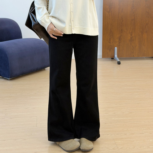 宛宛大码高腰微喇牛仔裤女春秋季新款胖mm不贴腿宽松显瘦喇叭长裤
