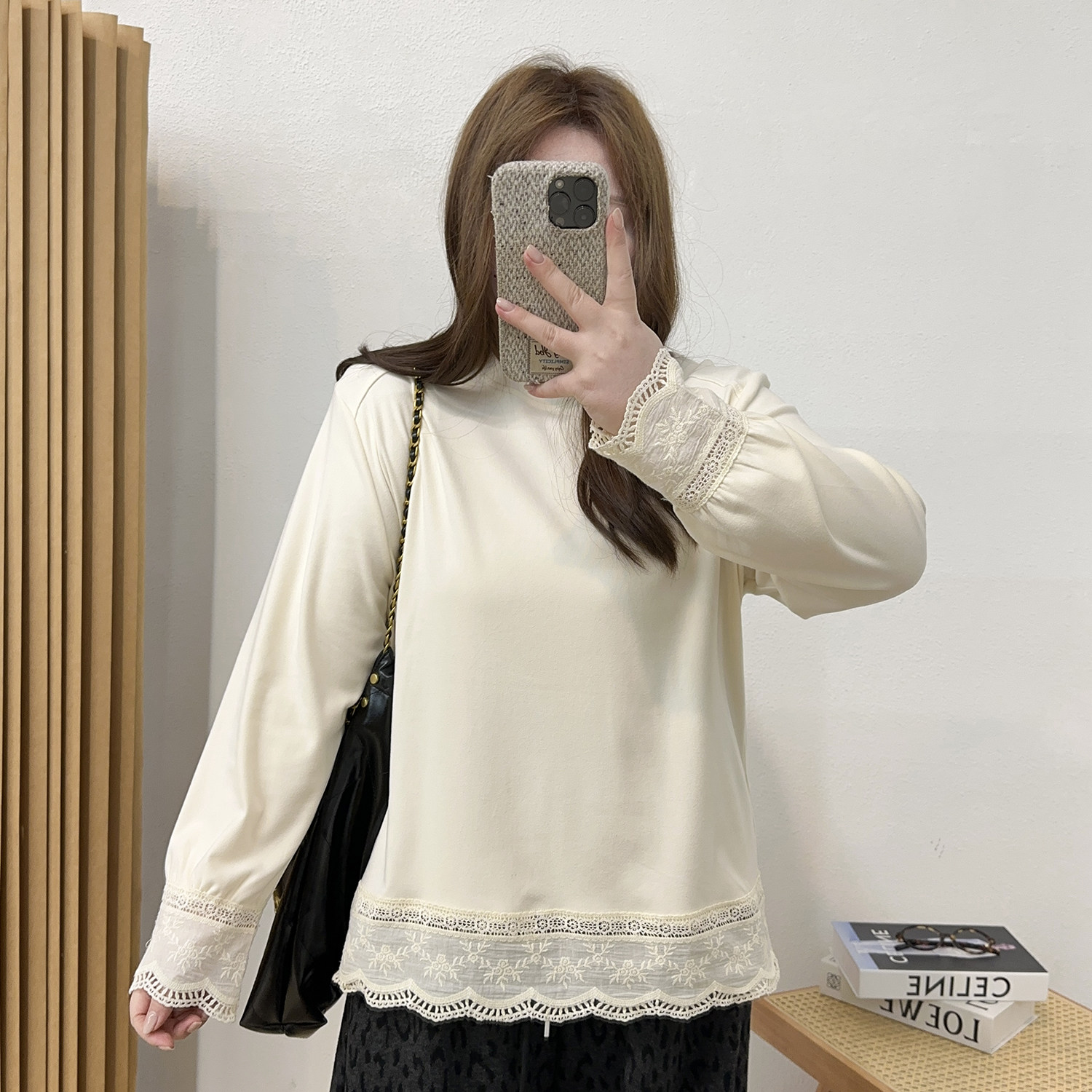 宛宛大码胖mm蕾丝拼接正肩长袖T恤女秋冬款设计感内搭打底衫上衣,女装/女士精品,大码内搭,淘宝优惠券,粉丝福利购,淘宝优惠卷