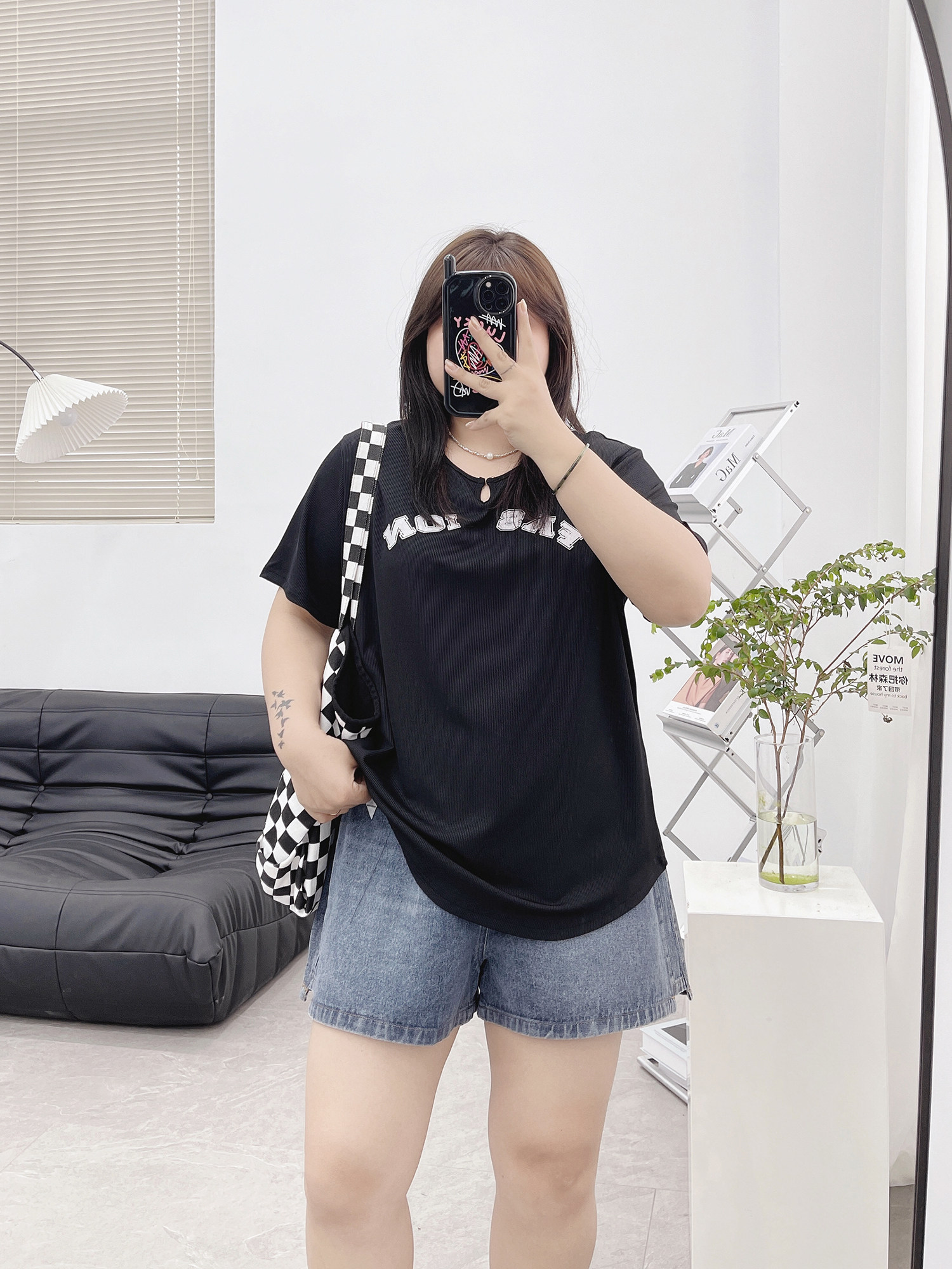 WANWANJIA 지방 MM 편지 인쇄 작은 오픈 칼라 불규칙한 반팔 티셔츠 여성 여름 대형 슬림 루즈 탑 V 넥