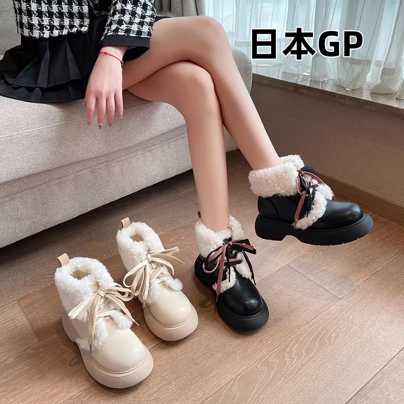 日本GP皮毛一体雪地靴女2025秋冬