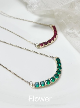 微笑锆石钛钢项链气质轻奢小众设计感时尚百搭祖母绿锆石红色项链