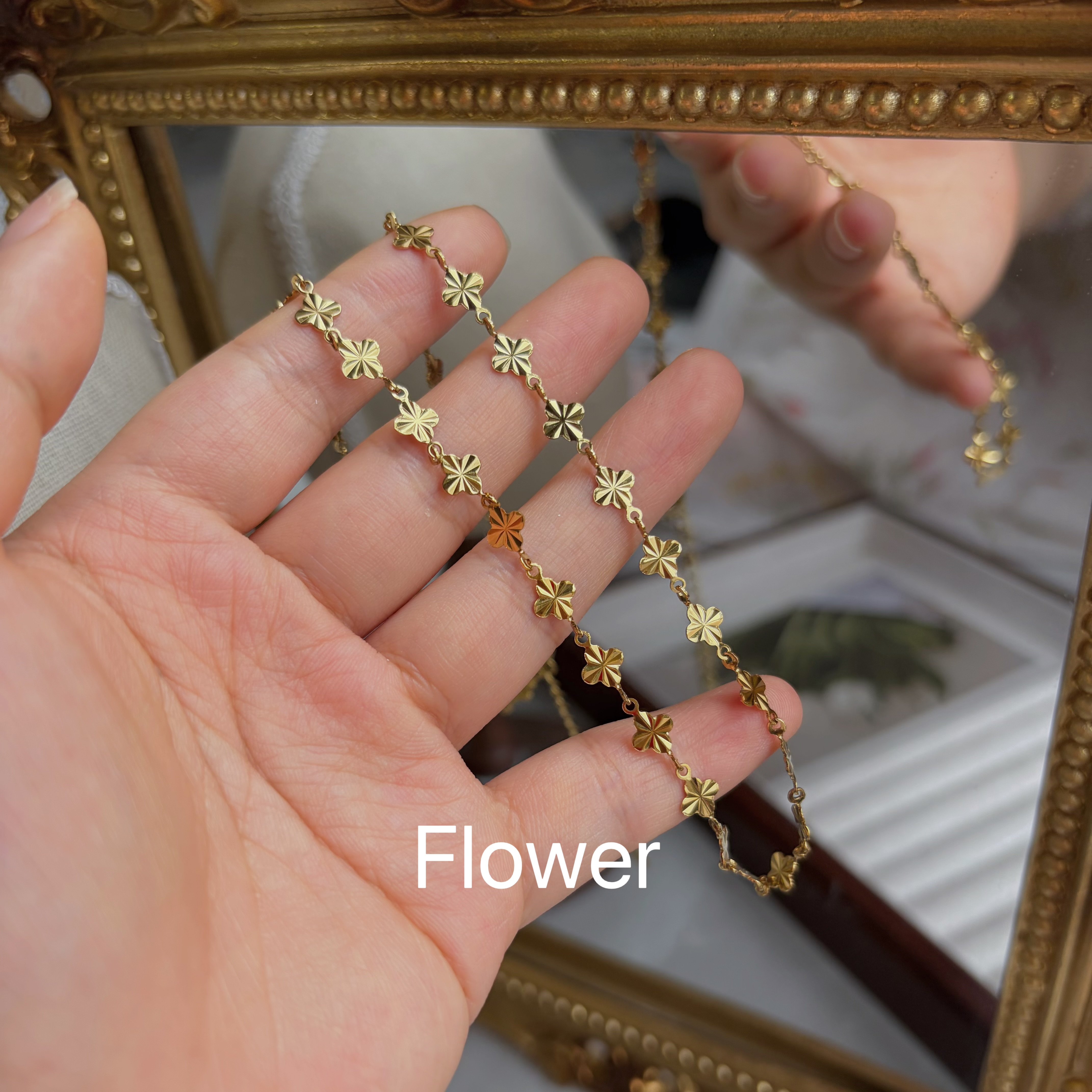设计师款金色幸运花四叶草项链项链女锁骨链气质轻奢花朵链条饰品图片