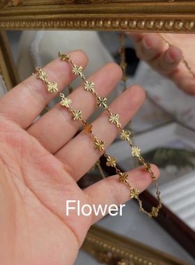 设计师款金色幸运花四叶草项链项链女锁骨链气质轻奢花朵链条饰品