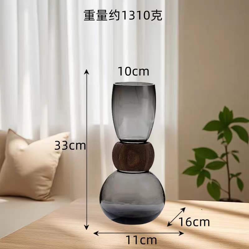 创意设计感轻奢玻璃花瓶样板间