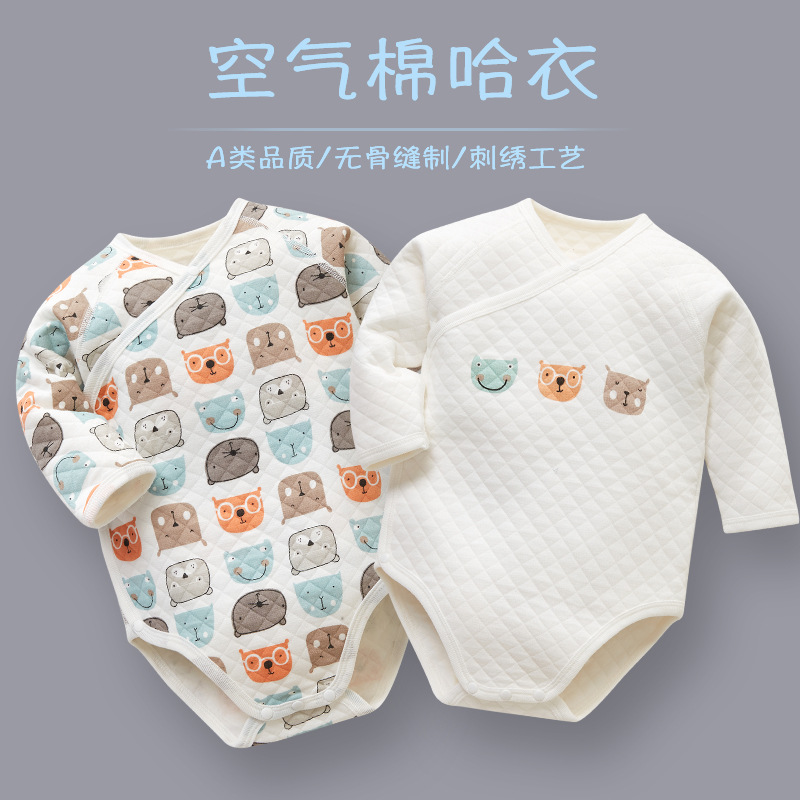 日本进口新生儿三角包屁衣秋冬新款哈衣爬爬服空气棉婴幼儿连体衣