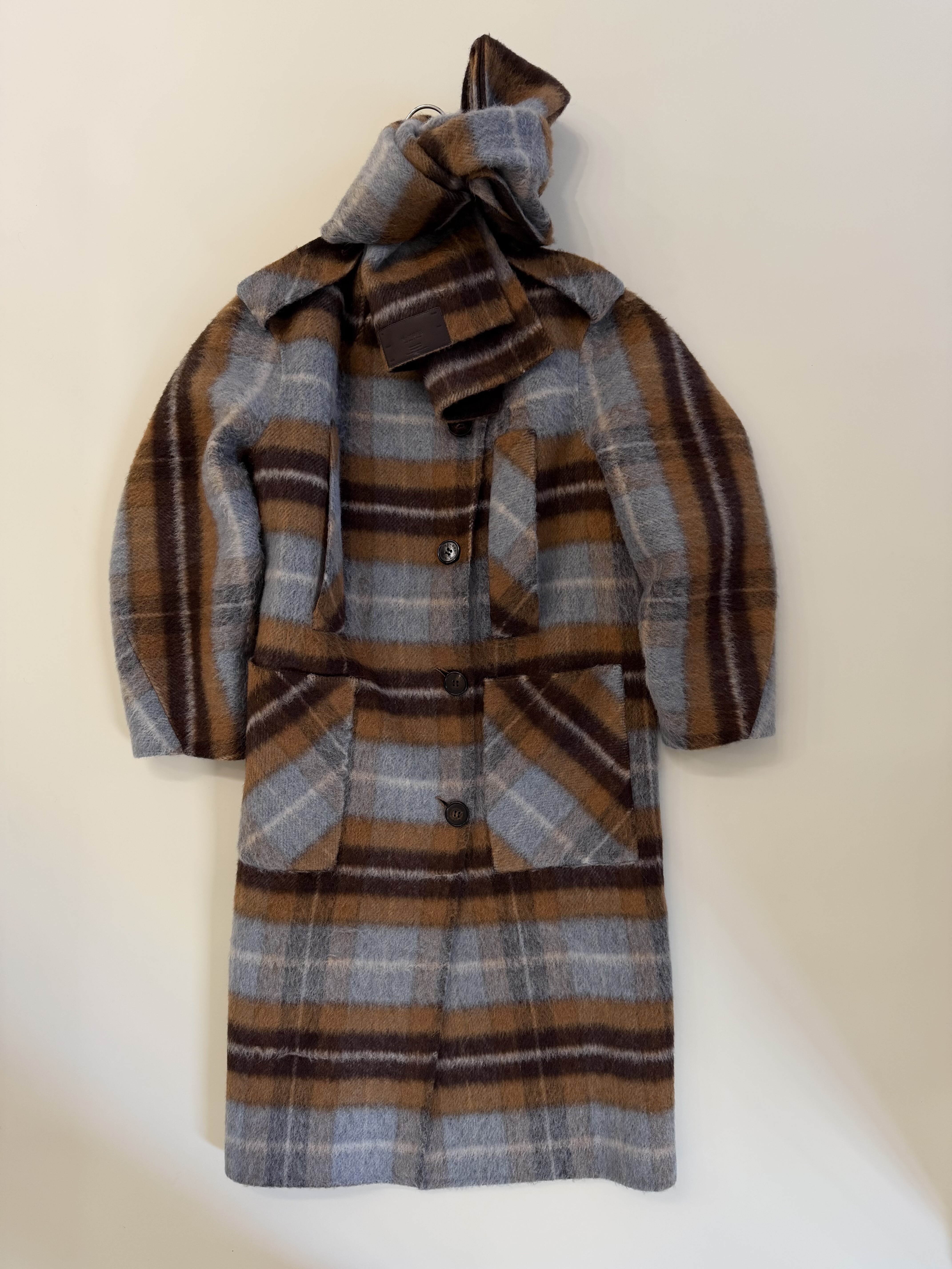 NMORE设计师品牌25冬季新款羊驼毛温暖色系格纹围巾长款大衣