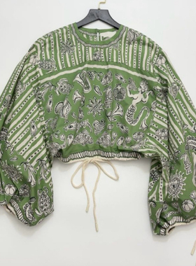 绿色印花短款套头衬衣上衣