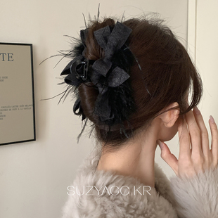 suzyacc kr蓬松氛围感蝴蝶结羽毛抓夹超大号气质小众高级感盘发夹