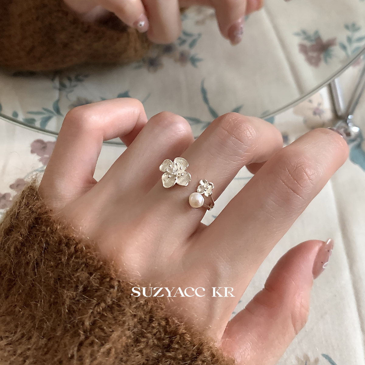 suzyacc kr清冷风纯银花朵淡水珍珠戒指小众设计食指戒高级感指环