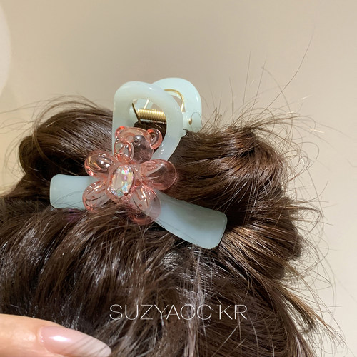 suzyacc kr果冻色亚克力小熊抓夹中号ins简约甜美小众设计盘发夹