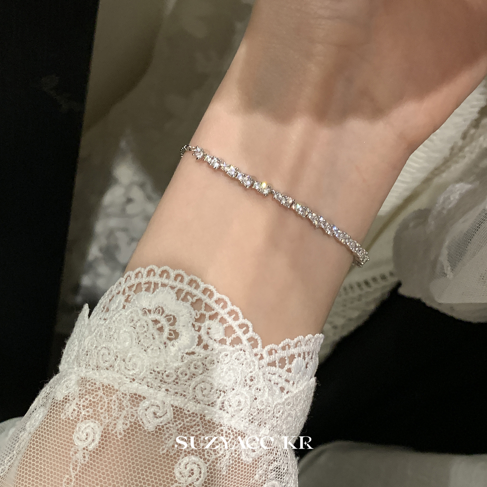 suzyacc kr轻奢超闪水钻抽拉纯银手链温柔气质小众高级感百搭手饰