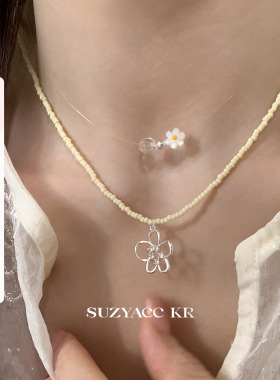 suzyacc kr夏日彩色串珠花朵项链2025新款ins小众设计感锁骨链女