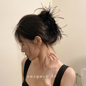 suzyacc kr韩国超仙纯欲高级黑色羽毛抓夹驼鸟毛后脑勺盘发发夹女