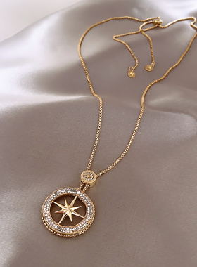 时尚个性八芒星圆牌毛衣链女