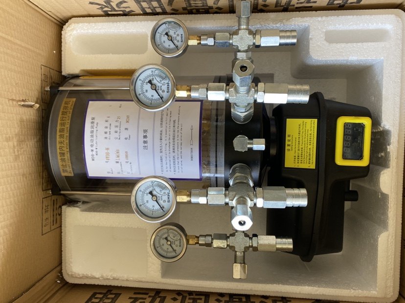 中联搅拌站电动润滑油泵黄油泵4出口带时间控制24V油脂润滑泵包邮,五金/工具,压力表,淘宝优惠券,粉丝福利购,淘宝优惠卷