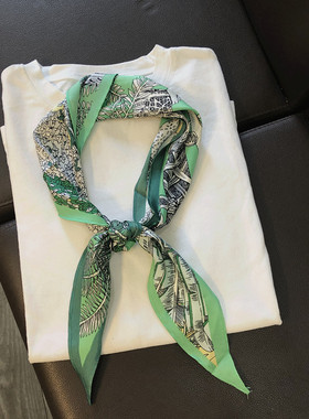 外贸出韩国绿色森林狮子复古小丝巾春秋装饰围巾女三角巾领巾夏季