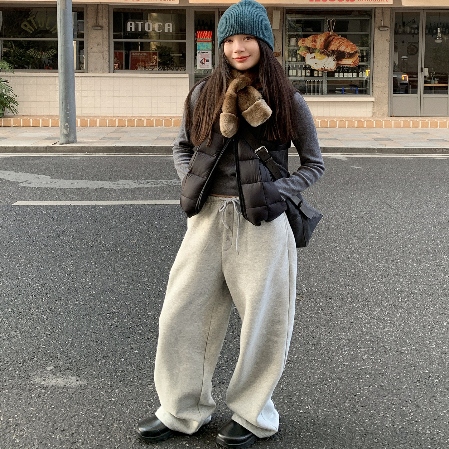 7AM10PM 个性百搭扣子门襟加绒卫裤女 灰色保暖加绒跑步休闲长裤,女装/女士精品,卫裤,淘宝优惠券,粉丝福利购,淘宝优惠卷