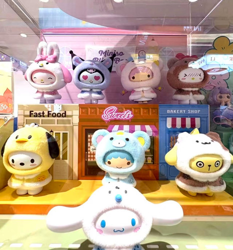 MINISO名创优品三丽鸥小斗篷转脸