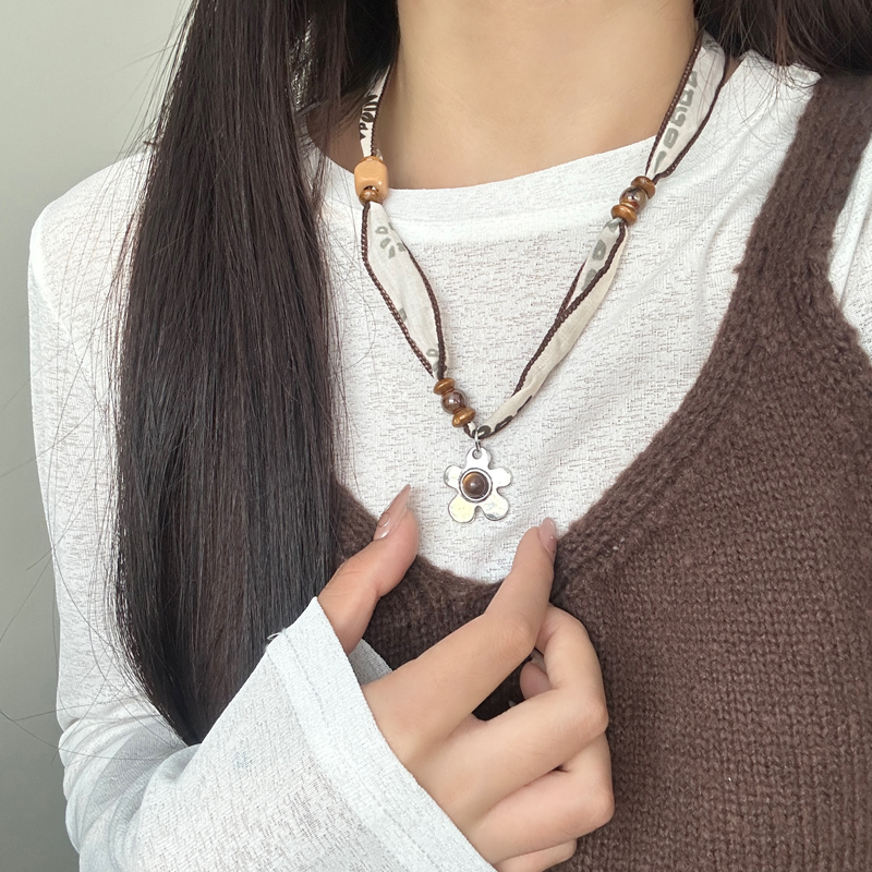 复古美拉德虎眼石花朵串珠项链女