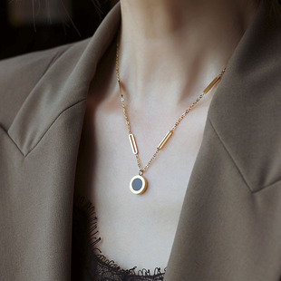 双面钛钢罗马数字项链女轻奢小众设计高级感毛衣锁骨链吊坠颈链潮