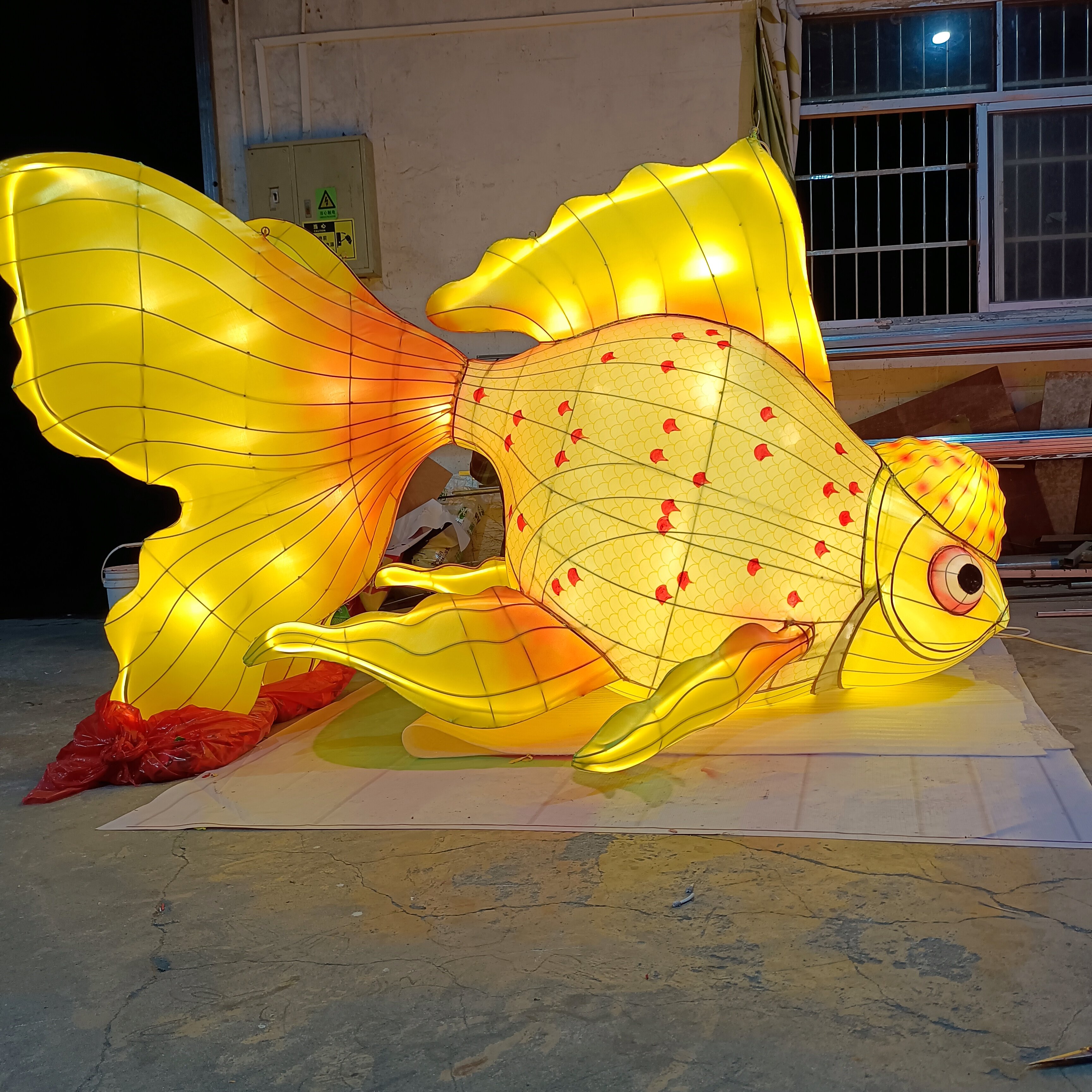鲤鱼荷花灯春节花灯水上花灯户外造型鱼花灯鱼形灯笼商场金鱼吊饰