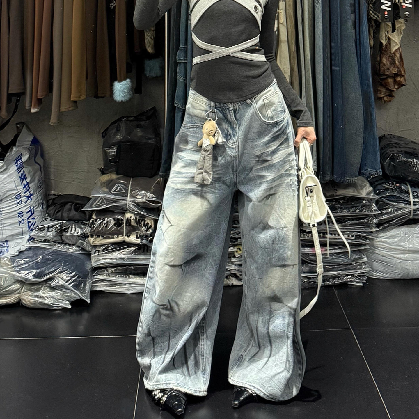 美式vibe大码复古设计感脏染牛仔裤女街头辣妹宽松慵懒阔腿拖地裤,女装/女士精品,大码裤装,淘宝优惠券,粉丝福利购,淘宝优惠卷