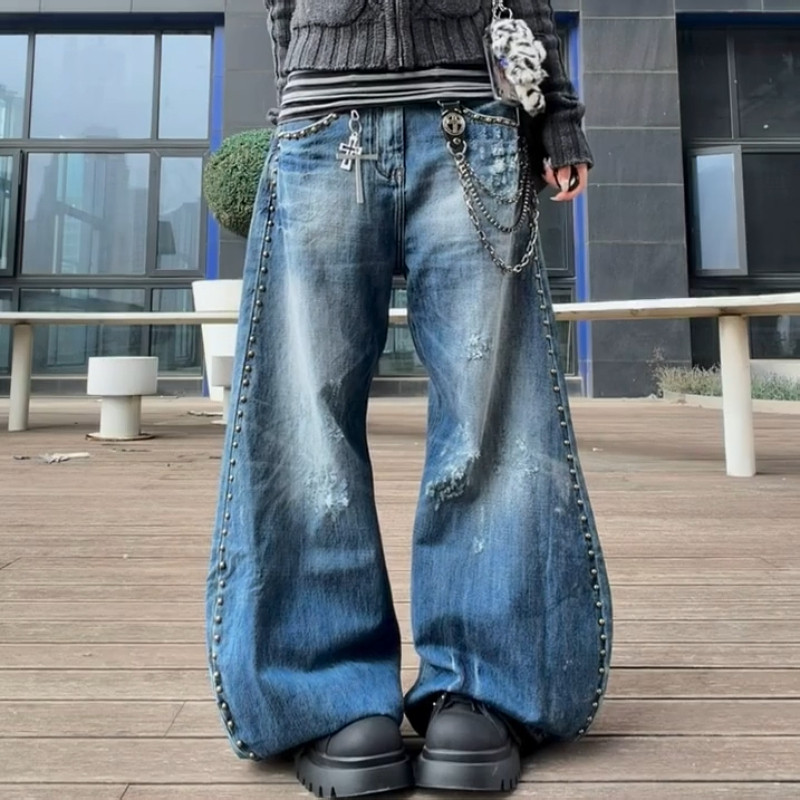 大码美式复古水洗压褶猫须弯刀牛仔裤女辣妹个性铆钉宽松阔腿长裤,女装/女士精品,大码裤装,淘宝优惠券,粉丝福利购,淘宝优惠卷
