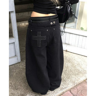 大码美式复古铆钉十字弯刀牛仔裤男女高街宽松显瘦垂感阔腿休闲裤