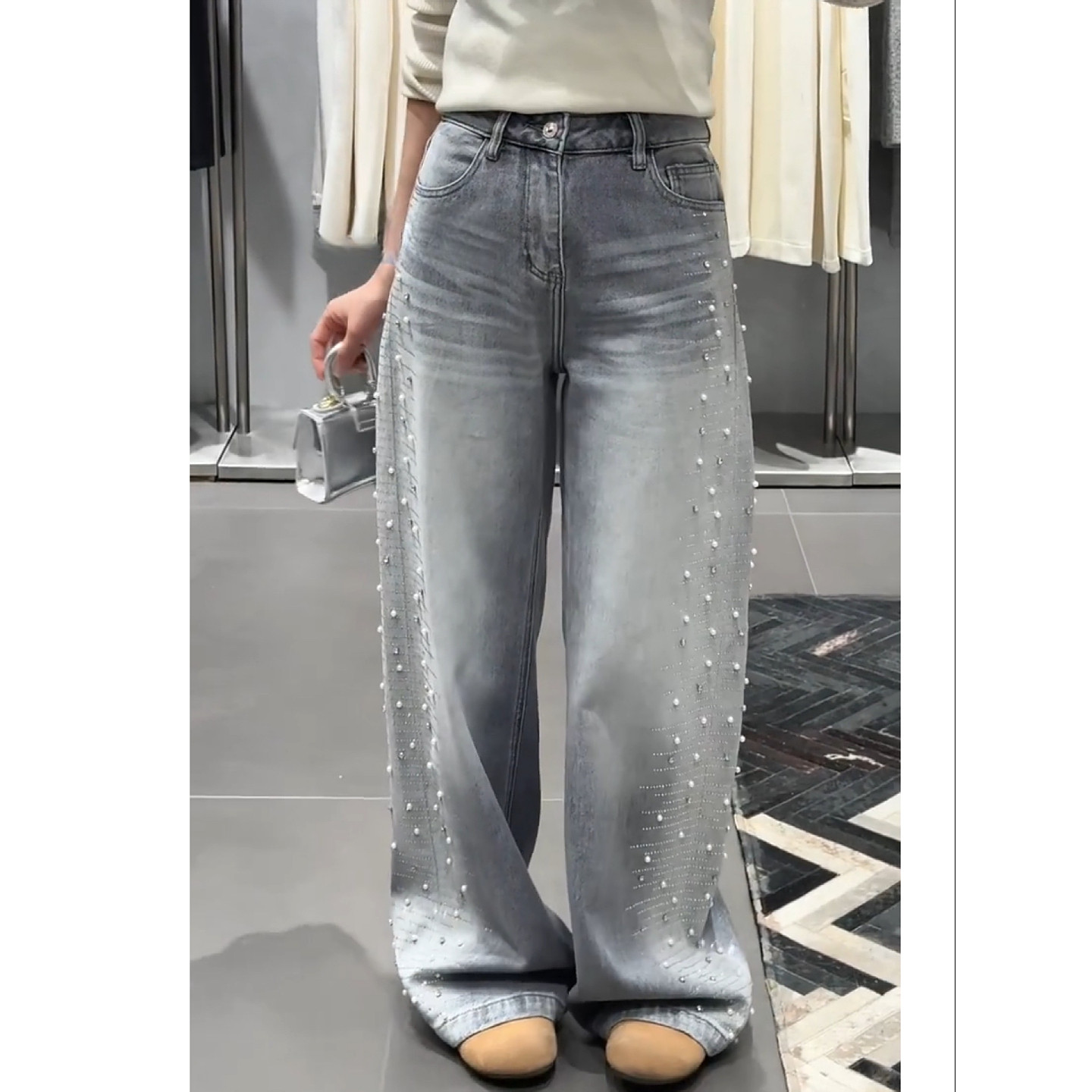 大码美式复古侧边烫钻钉珠牛仔裤女2026新款直筒宽松阔腿拖地裤潮,女装/女士精品,大码裤装,淘宝优惠券,粉丝福利购,淘宝优惠卷